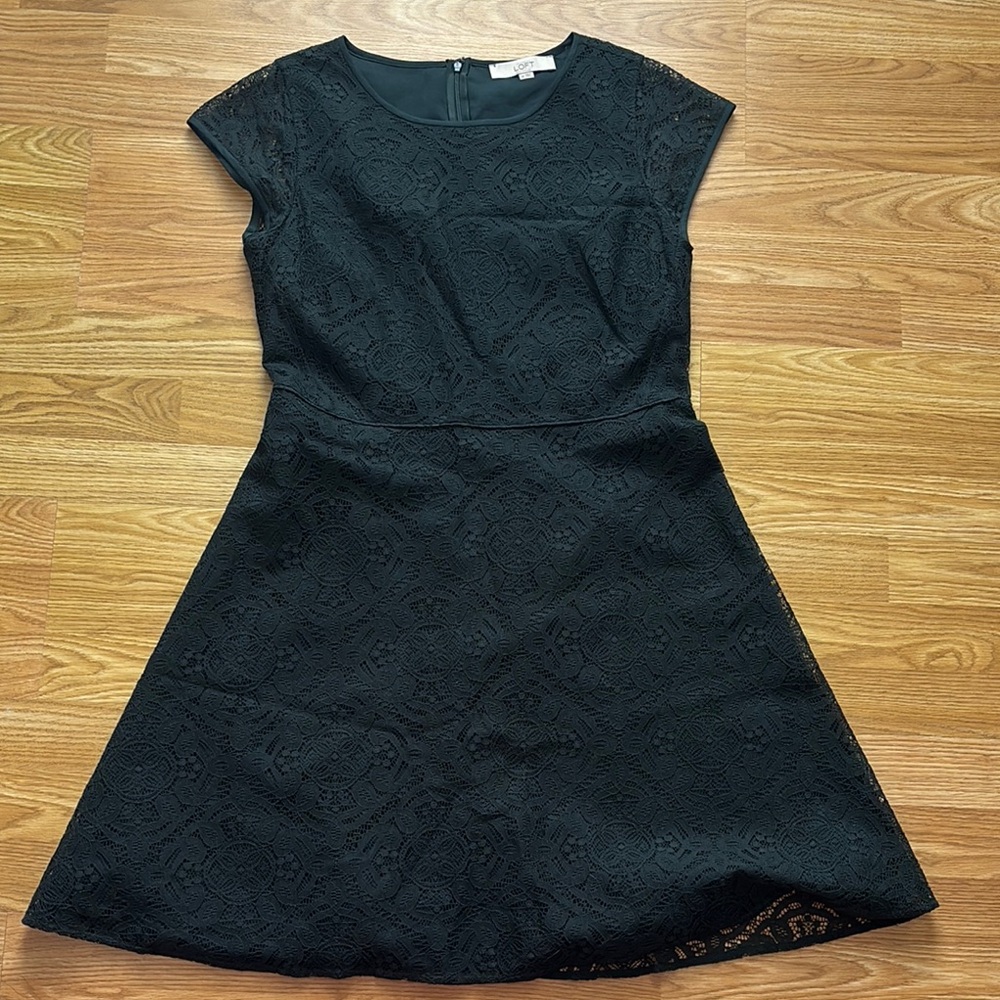 Elegant Black Lace Dress